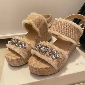 Crown Vintage espadrilles! Size US 8